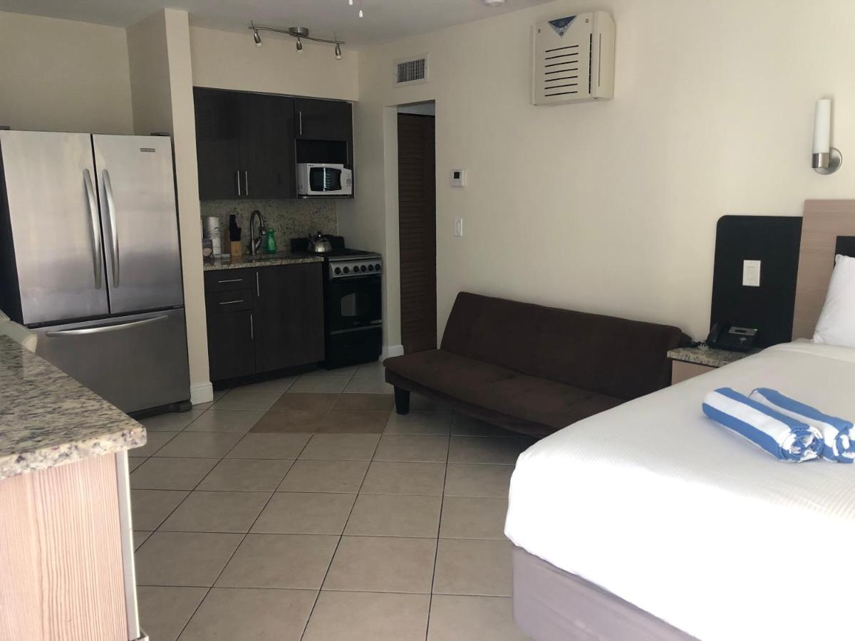 Caribbean Resort Suites Hollywood Ngoại thất bức ảnh