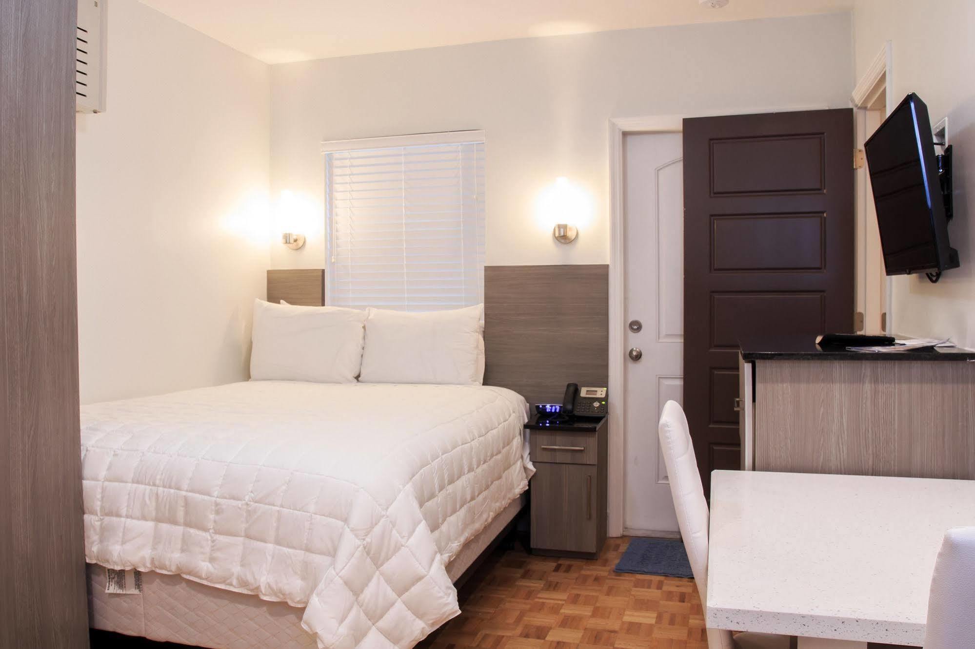 Caribbean Resort Suites Hollywood Ngoại thất bức ảnh
