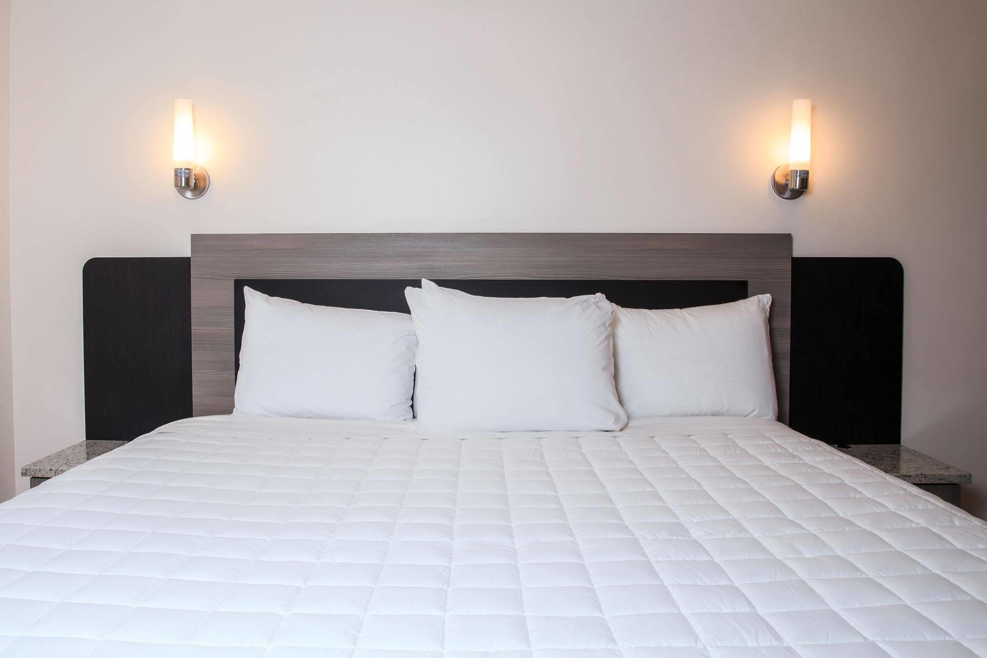 Caribbean Resort Suites Hollywood Ngoại thất bức ảnh